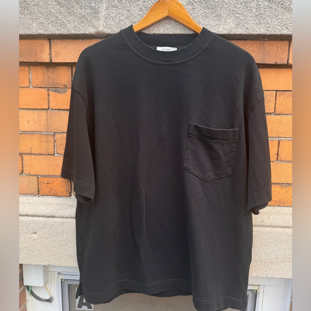 Cos Tshirt